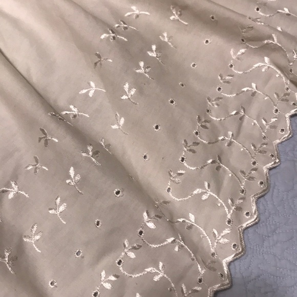 Bedding Twin Dust Ruffle Poshmark